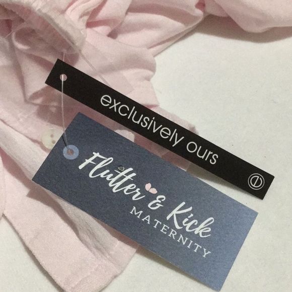 Flutter & Kick Maternity Button Down Blouse - Picture 6 of 8